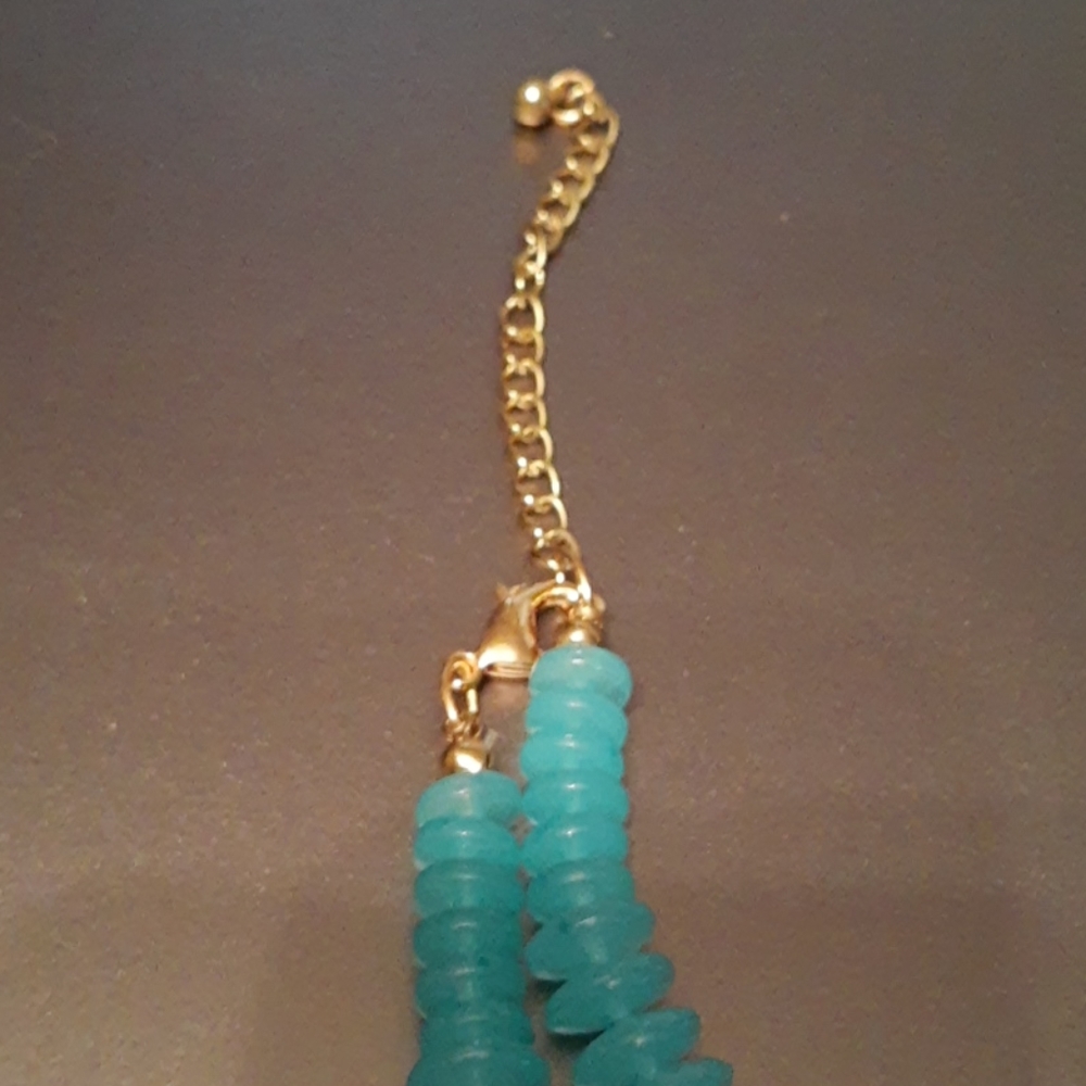 Blue turquoise colored necklace - Picture 4 of 4